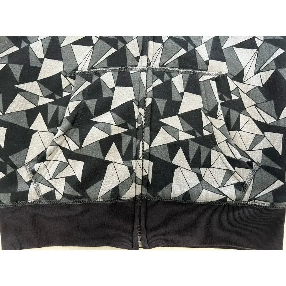 The Children's Place Boys S (5/6) Black/Gray Geometric Zip Hoodie